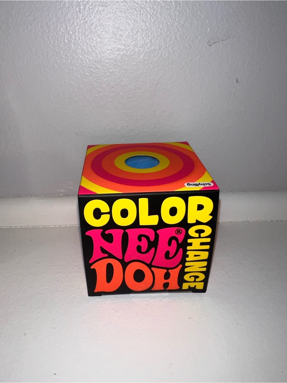 COLOR NEEdoh Color Change Sensory Toy - Multicolor
